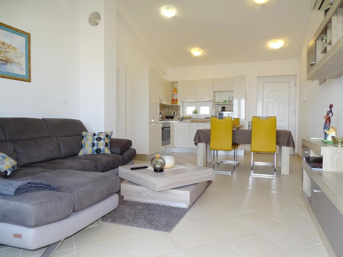 Apartment Bellavista Novigrad Istria Eksteriør bilde